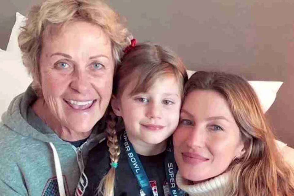 Gisele Bündchen posa com a mãe de Tom Brady e se derrete: “Melhor sogra”