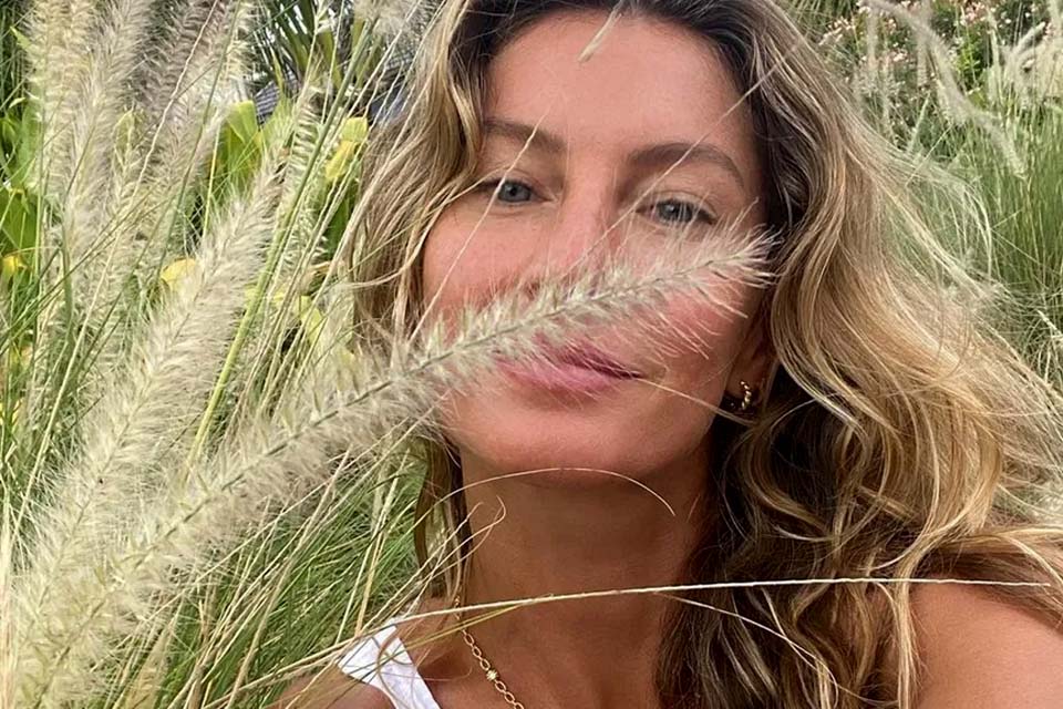 Gisele Bündchen estaria aproveitando novo capítulo desde fim de casamento com Tom Brady, diz revista