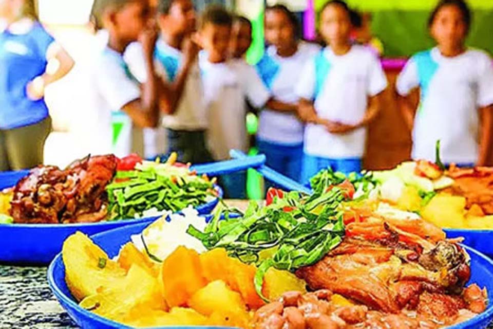 Escolas estaduais realizarão entrega dos kits de alimentação