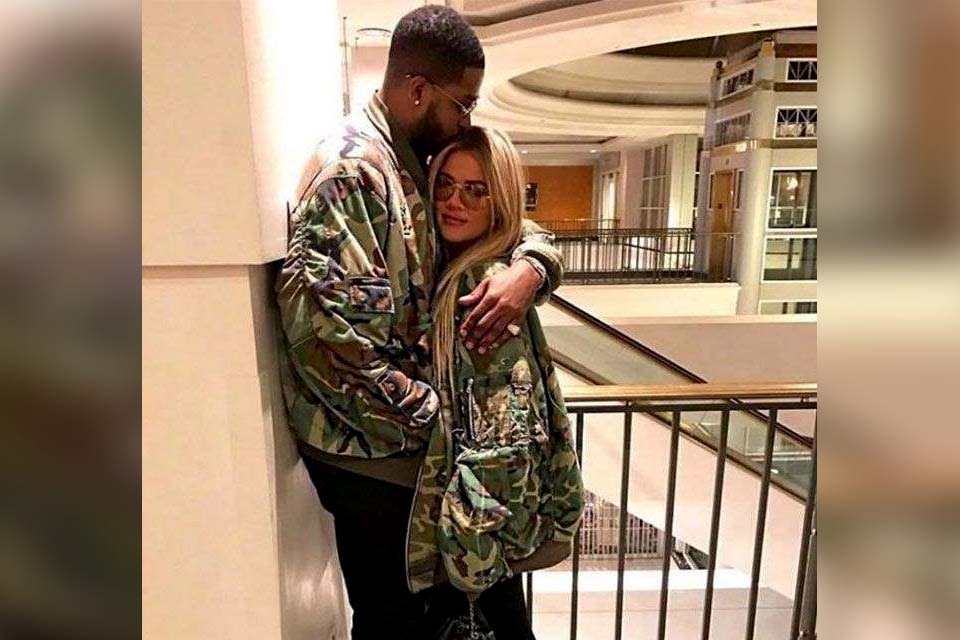 Khloé Kardashian terá filho com Tristan Thompson por meio de barriga de aluguel