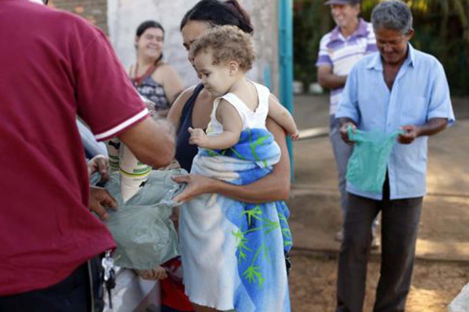 Nutri Vida: Projeto que distribui leite para famílias carentes realiza novos cadastros 