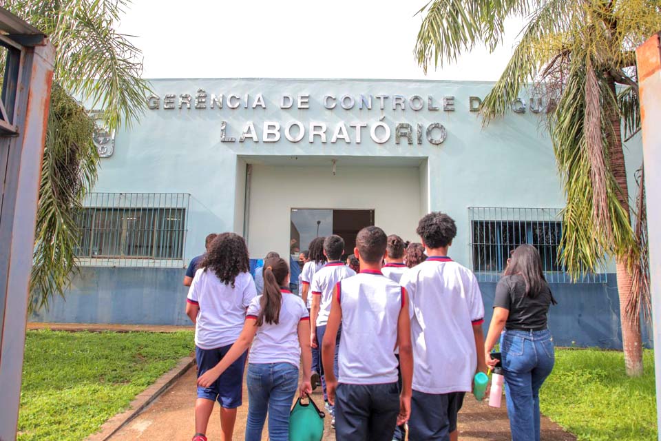 Prefeitura promove visitação de estudantes à unidade de tratamento de água em Porto Velho