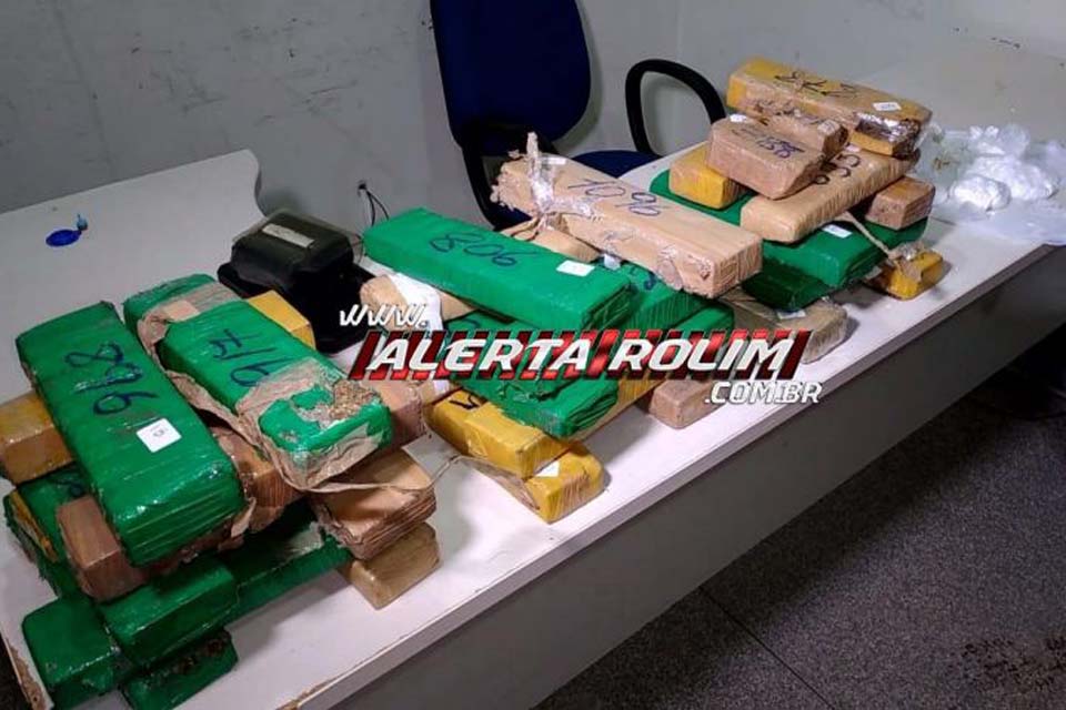 PM intercepta veículo e prende suspeito com cerca de 26 kg de drogas