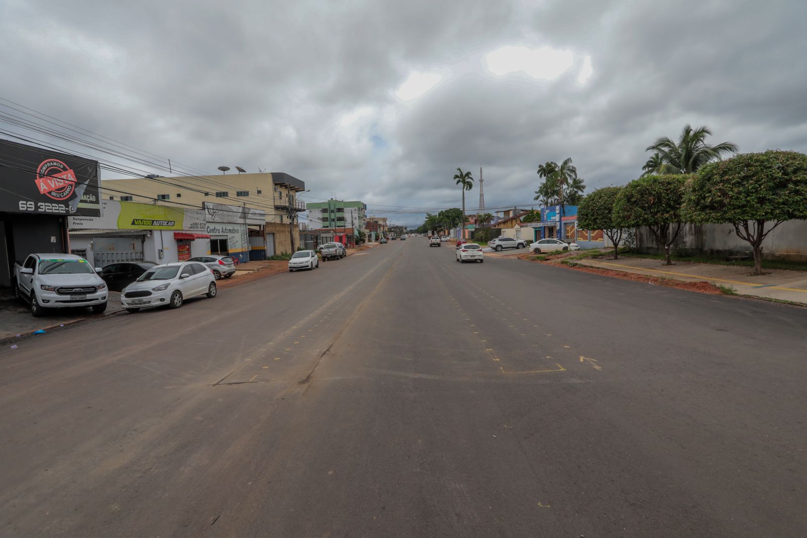 Após obras de alargamento, rua Venezuela terá canteiro central e ciclovia