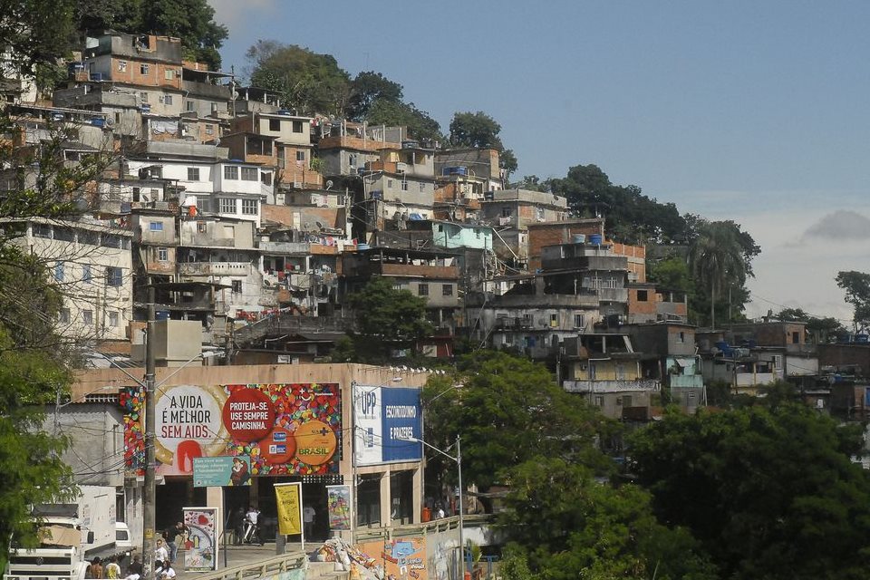 Com isolamento, 58% dos brasileiros deixaram de pagar alguma dívida