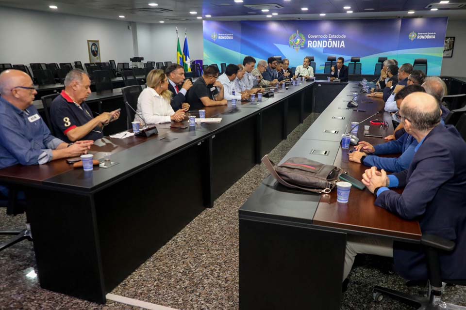 Governo recebeu nesta sexta representantes de classe para conclusão de novo ICMS para Rondônia