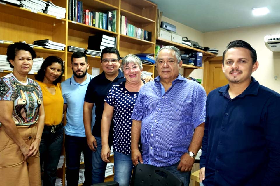 Prefeitura regulariza imóveis em distrito