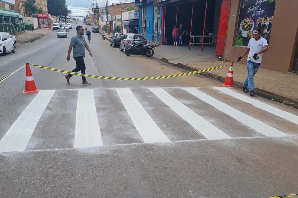 Porto Velho: Nova sinalização é instalada na avenida Jatuarana após recapeamento