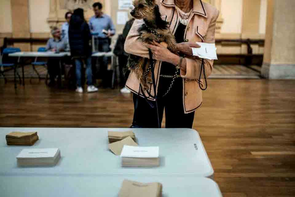 Direitos dos animais deve pesar em eleição presidencial, em meio ao debate sobre a caça na França