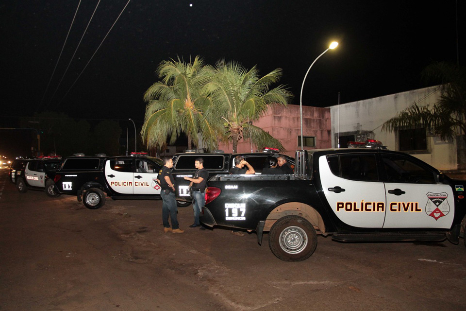 Polícia Civil deflagra megaoperacão para prender dezenas de foragidos