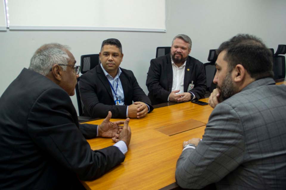 Corregedor-Geral De Justiça, Desembargador Gilberto Barbosa, Realiza ...