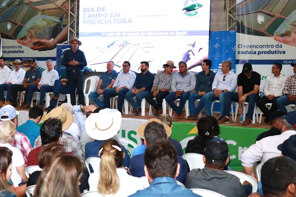 Sebrae e parceiros realizam Dia de Campo em Piscicultura em Theobroma