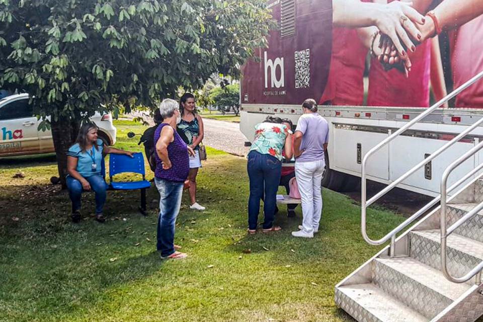 Mulheres de Nova Colina passam por exames de prevenção ao câncer