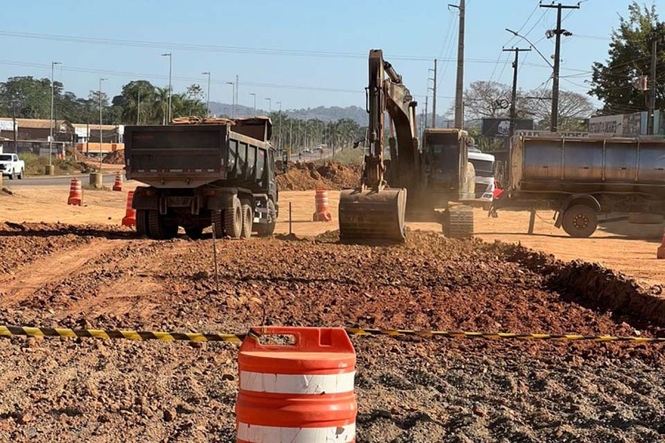 Exército avança na construção das marginais do setor 8