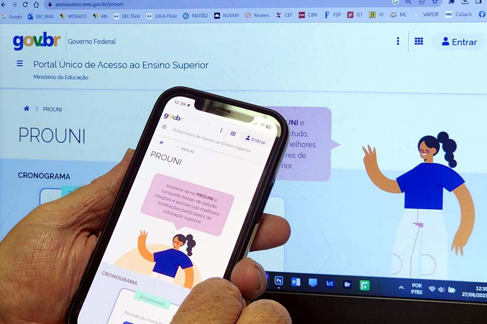 Prouni: termina hoje prazo para comprovar documentos declarados durante a inscrição