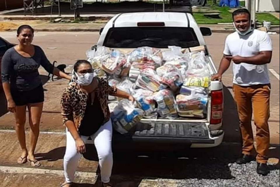 Moradores do Orgulho do Madeira recebem assistência da Campanha SOS.RO