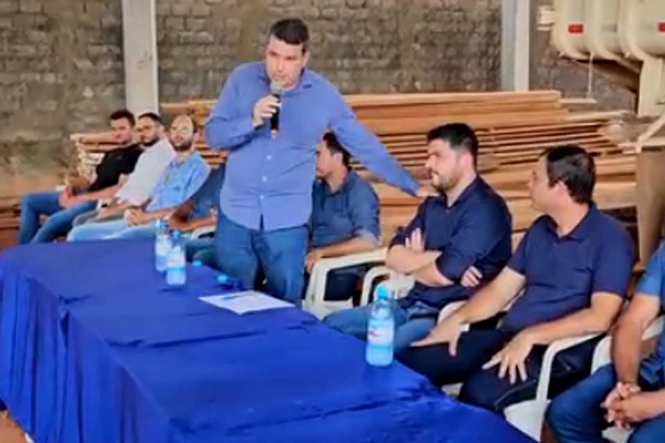 Durante reunião em Primavera de Rondônia, deputado Jean Mendonça reafirma compromisso com desenvolvimento do município