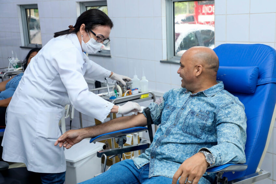 Policial Penal é exemplo de solidariedade com a marca de maior doador de sangue registrado no hemocentro de Rondônia