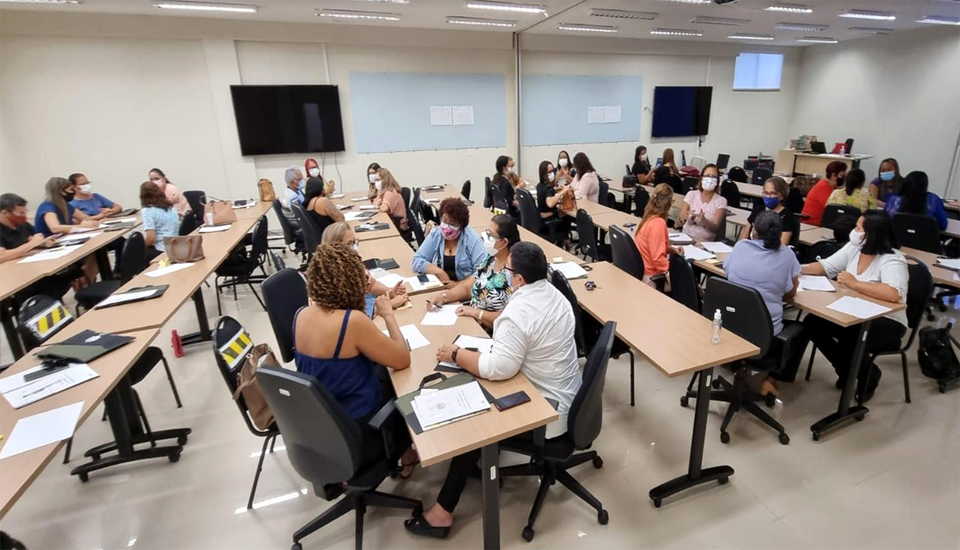 Programa Formação em Alfabetização do TCE-RO realiza atividade presencial destinada a supervisores e diretores escolares