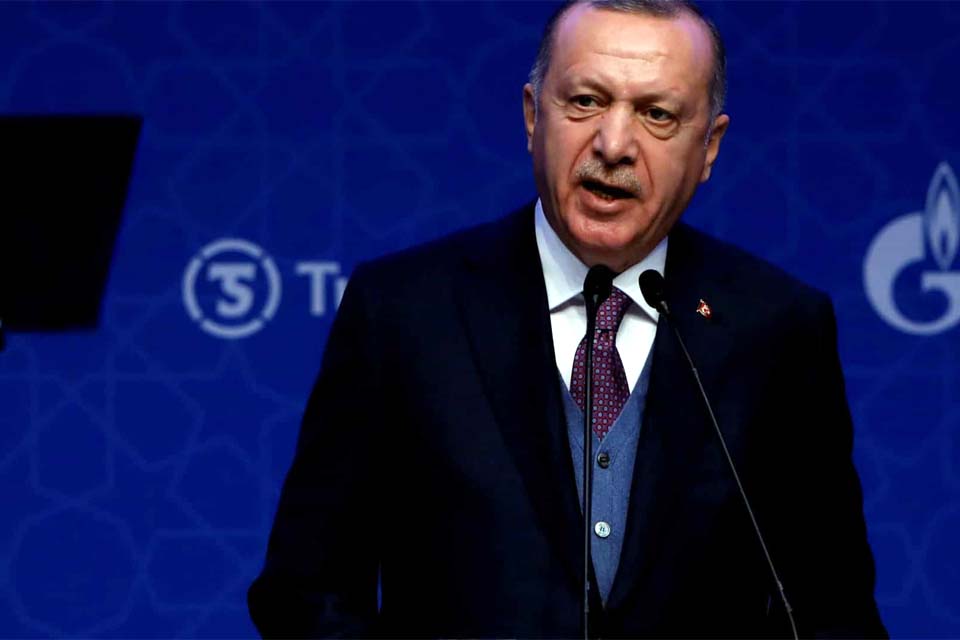 Presidente da Turquia acusa de 