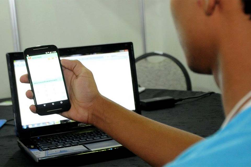 Enem digital deverá mudar preparo para provas, dizem professores