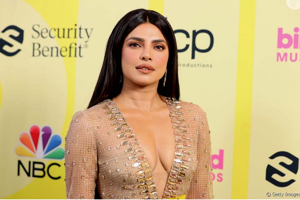 Priyanka Chopra Jonas é nova embaixadora da Bulgari