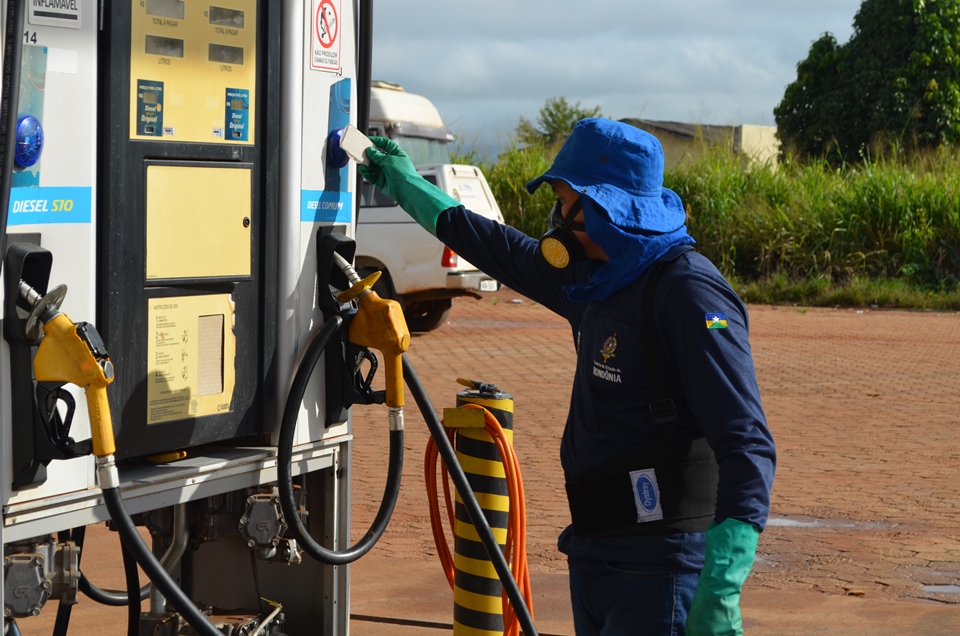 Ipem orienta consumidor sobre medidas preventivas no abastecimentos de veículos