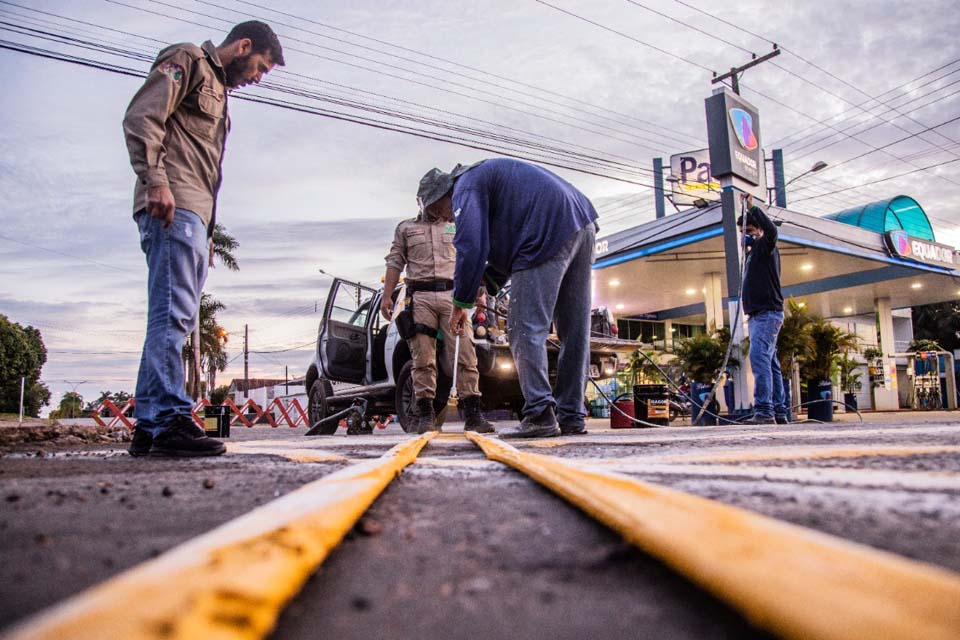 Autarquia Municipal de Trânsito e Transportes-AMT realizada a pintura da sinalização horizontal das vias urbanas