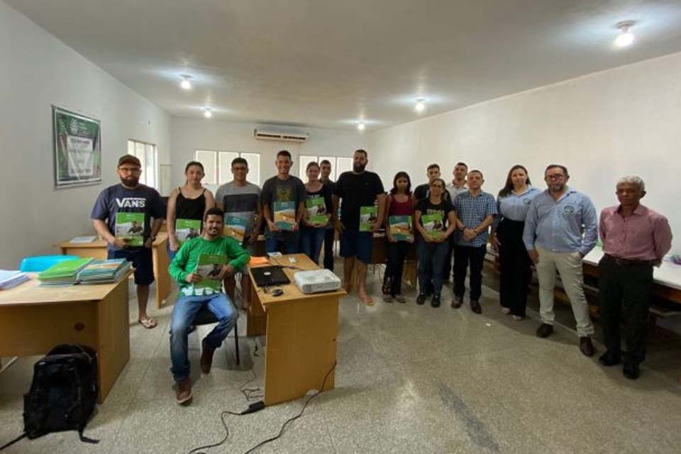 Semagri e Senar iniciam cursos superiores técnicos de Zootecnia e Agronegócio