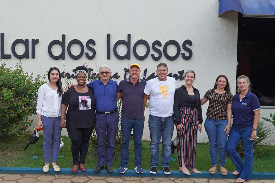 Deputado Luizinho Goebel visita Lar dos Idosos de Vilhena para realizar levantamanto das demandas da instituição