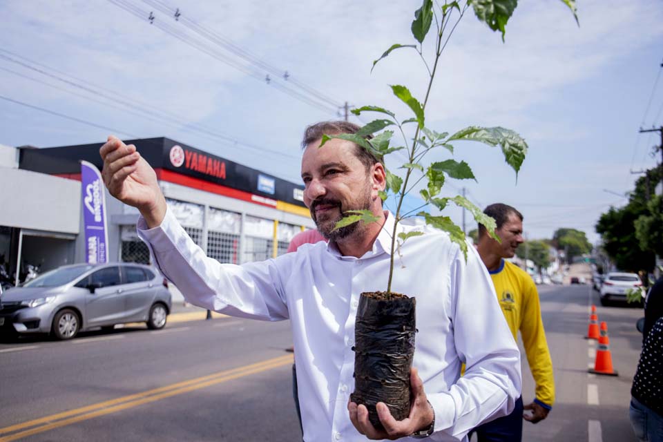 Prefeito Hildon Chaves convida população para participar do mega plantio  31 mil mudas de árvores nesta segunda-feira (23)