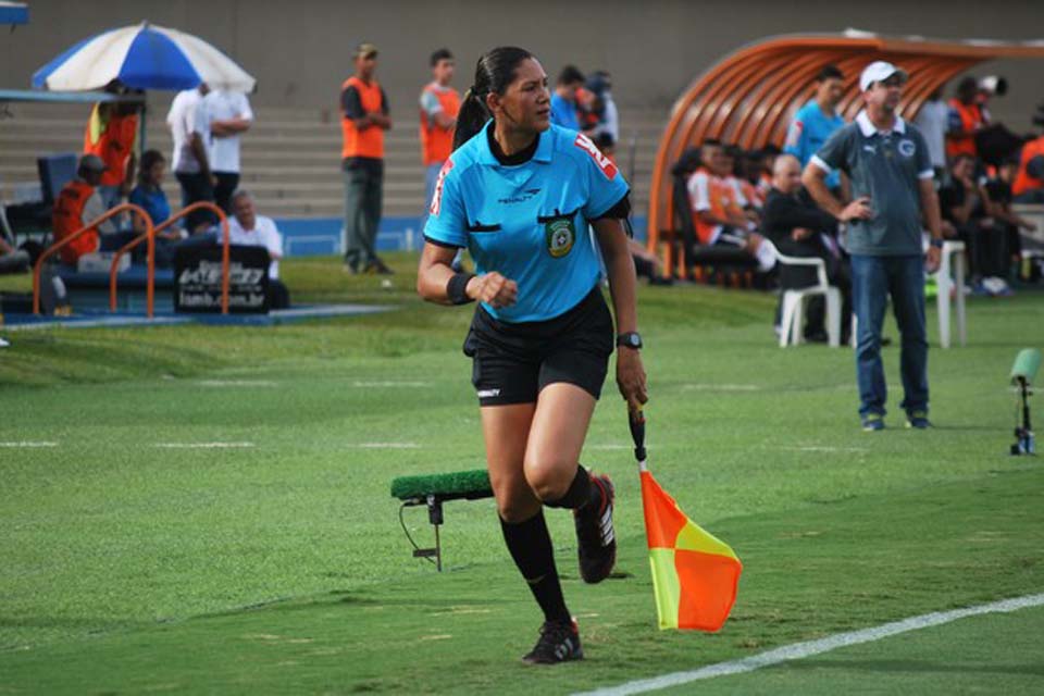 Assistente rondoniense Márcia Caetano atuará no duelo entre Athletico Paranaense x Bahia