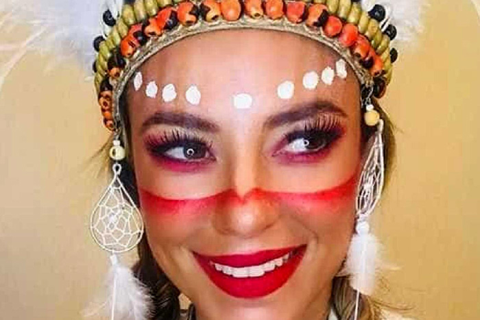 Paolla Oliveira é criticada por se vestir de índia no Carnaval