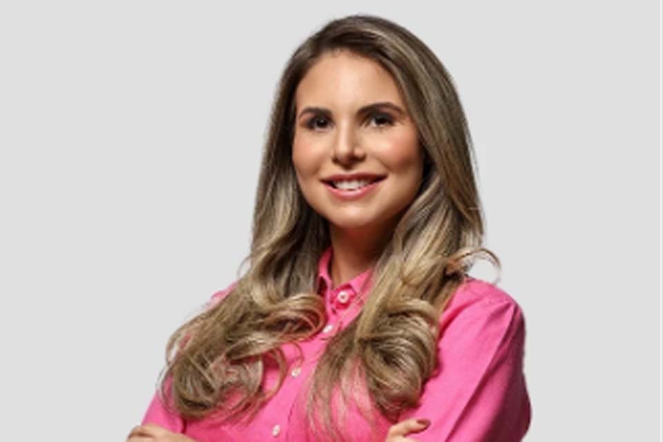 Carla Redano reeleita prefeita de Ariquemes 