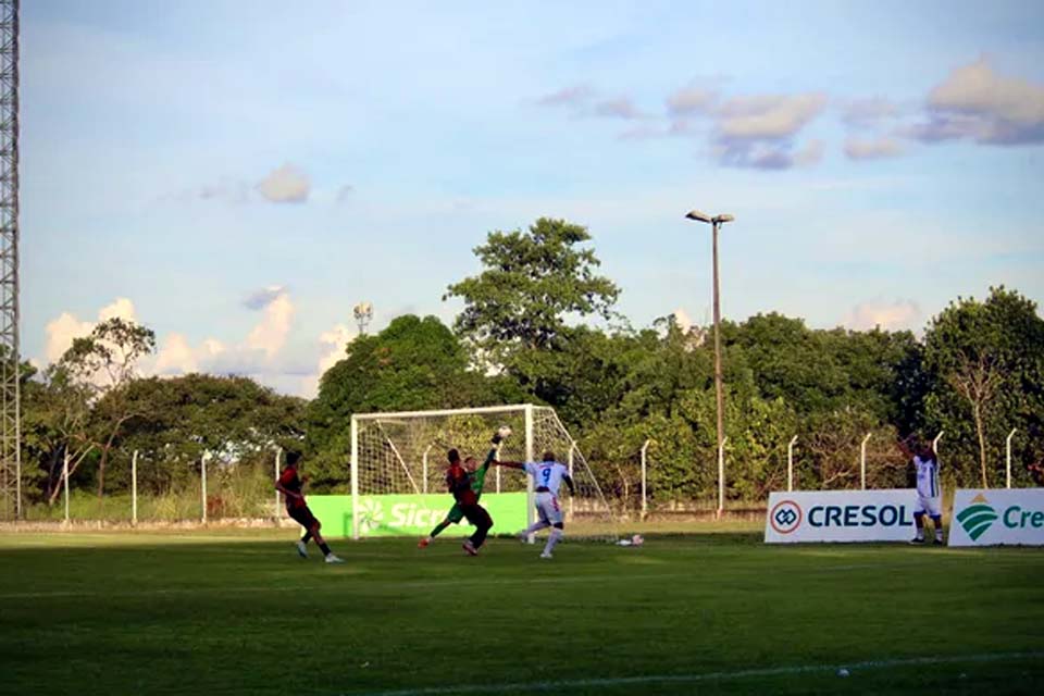 Atacante ex-Ji-Paraná e com passagem pelo futebol da Ásia é anunciado pelo União Cacoalense