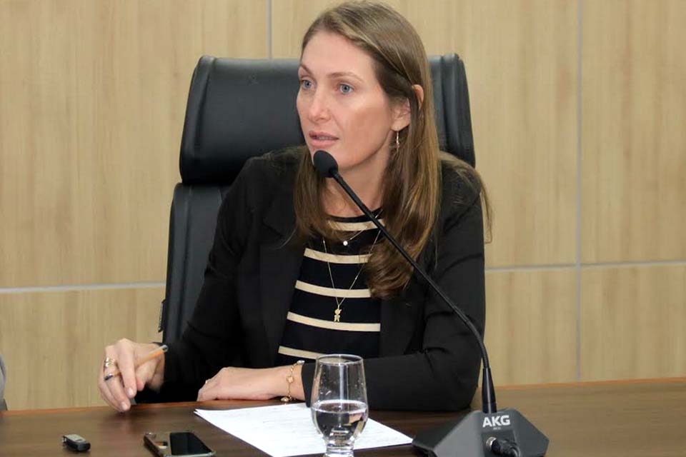 Deputada Lebrinha quer a inclusão de R$20 milhões no novo PAC para obras em São Miguel do Guaporé