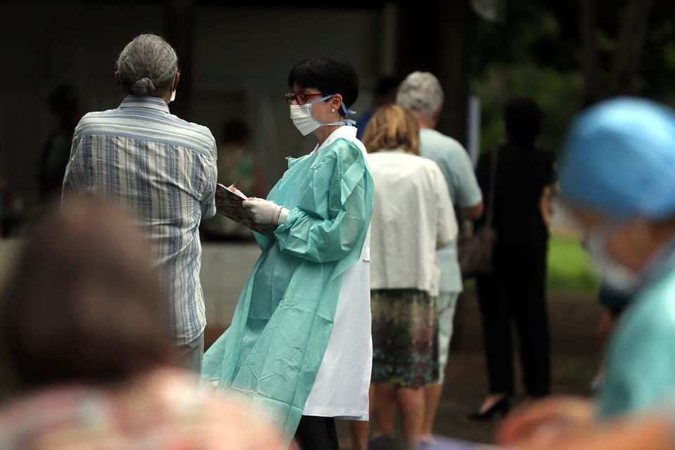 Campanha de vacinação contra gripe imuniza mais 1,6 milhão de pessoas