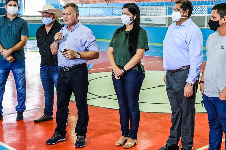 Centro Esportivo do município de Guajará-Mirim é inaugurado com recursos do deputado Lúcio Mosquini