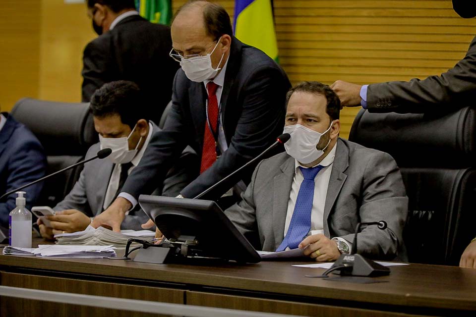 Assembleia Legislativa de Rondônia decide manter seis vetos encaminhados pelo Poder Executivo