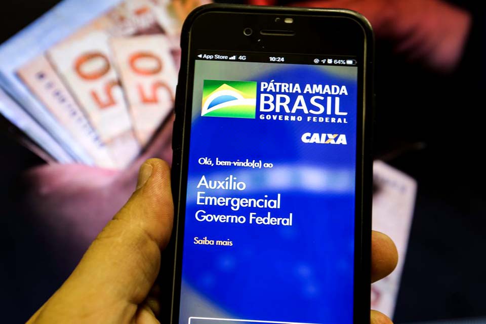 Caixa credita auxílio emergencial para nascidos em fevereiro