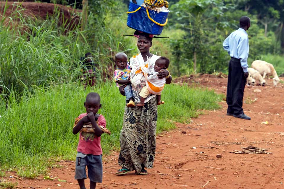 União Europeia lança ponte aérea humanitária para a RDCongo