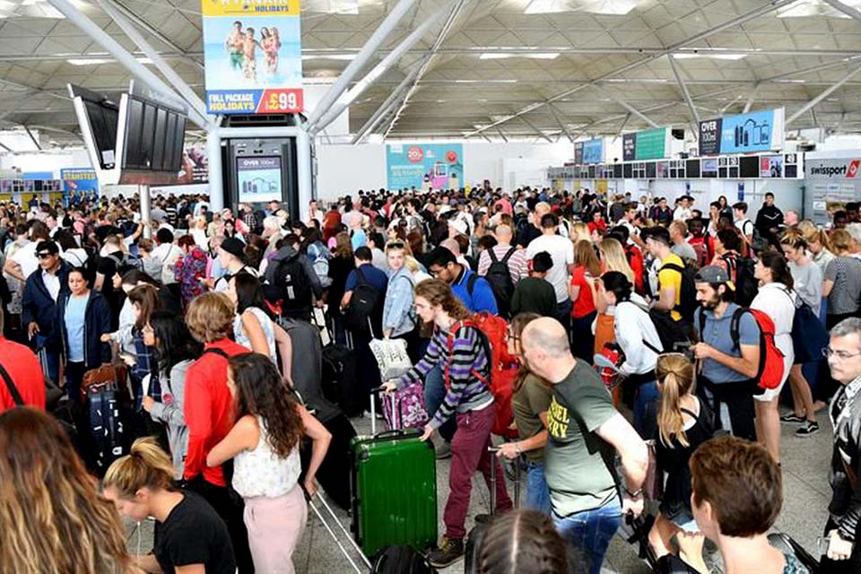 Aeroportos devem receber 1,36 milhão de passageiros durante o carnaval