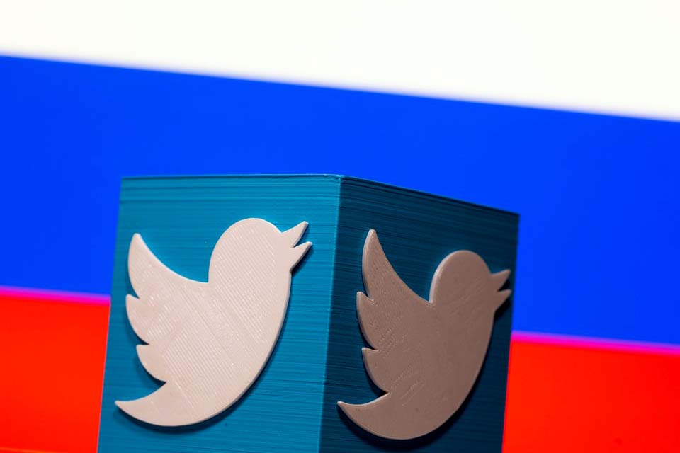 Rússia vai diminuir velocidade do Twitter em retaliação à rede social