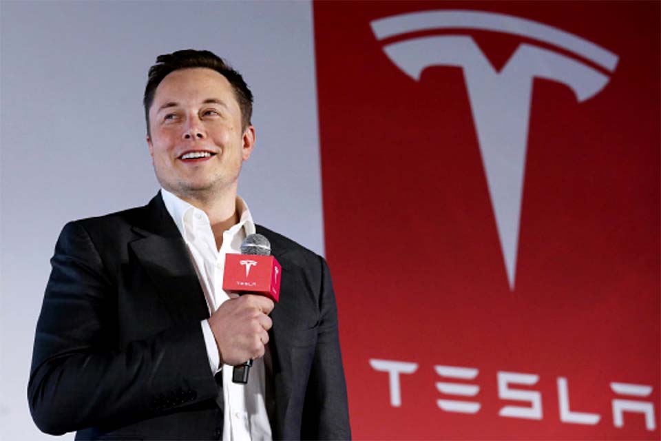 Elon Musk vira mais rico do mundo pela primeira vez em lista anual da 'Forbes'