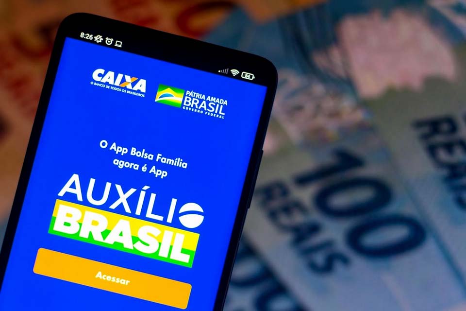 Senado aprova crédito consignado para beneficiário do Auxílio Brasil