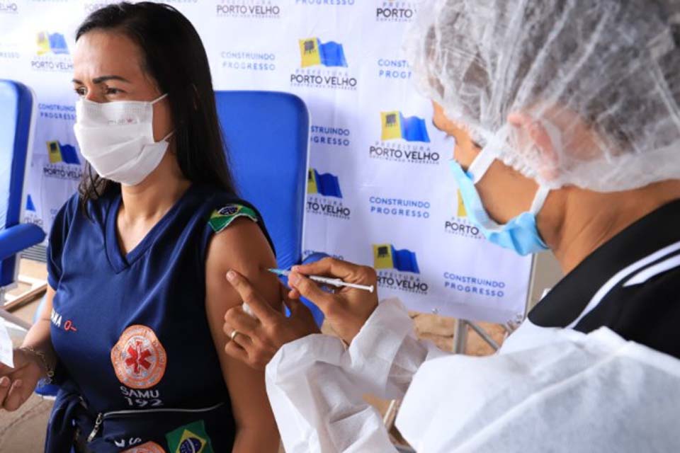 Em Porto Velho, segunda dose da CoronaVac para profissionais de saúde inicia segunda-feira (15)