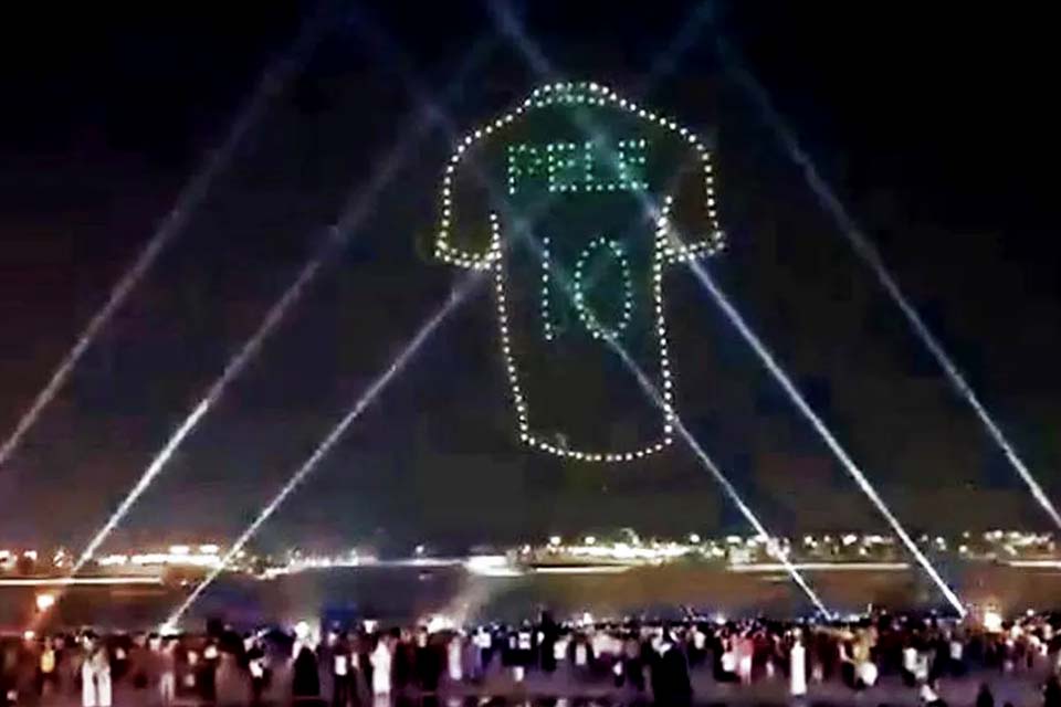 Santos prepara show de drones em homenagem a Pelé