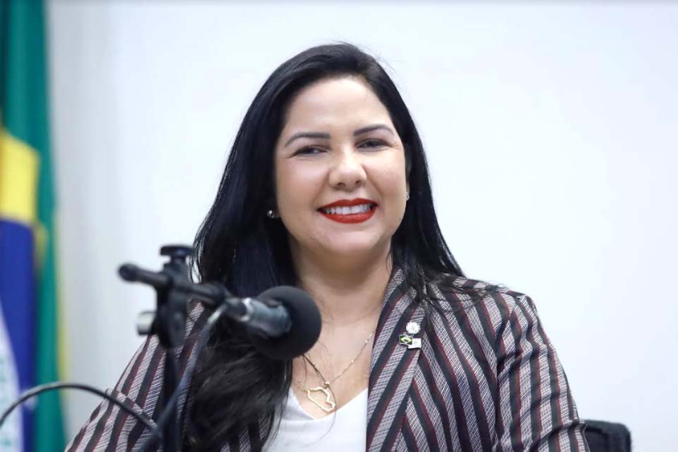 Deputada Cristiane Lopes participa da primeira edição do Programa Intercâmbio Legislativo em Brasília