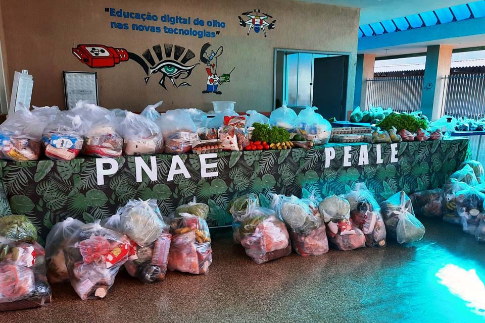 Produtores destacam satisfação em fornecer alimentos para kits da merenda escolar entregues aos alunos da Rede Estadual