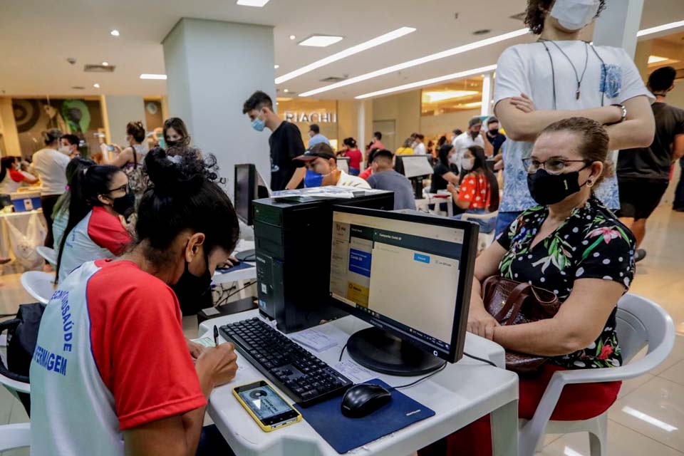 Excepcionalmente nesta quarta-feira (25), aplicação de primeira dose será apenas no Porto Velho Shopping